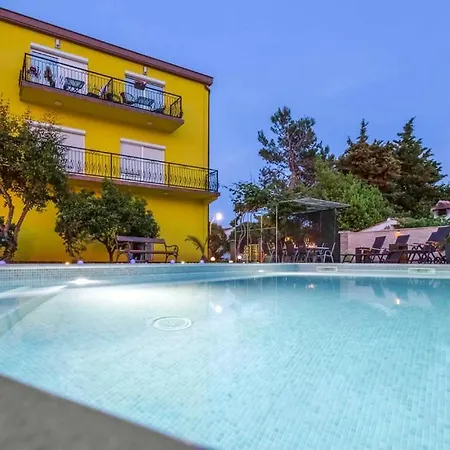 Apartamento Sinisa 2286 *